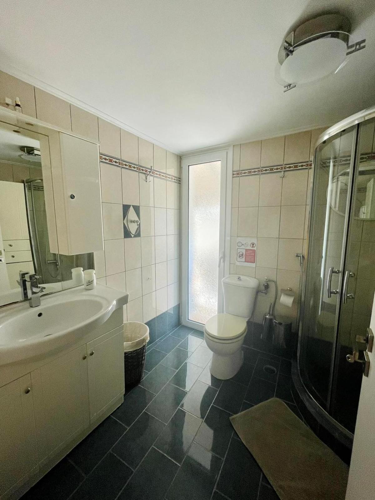 Beautiful View - 2 Bedroom Apartment Афины Экстерьер фото